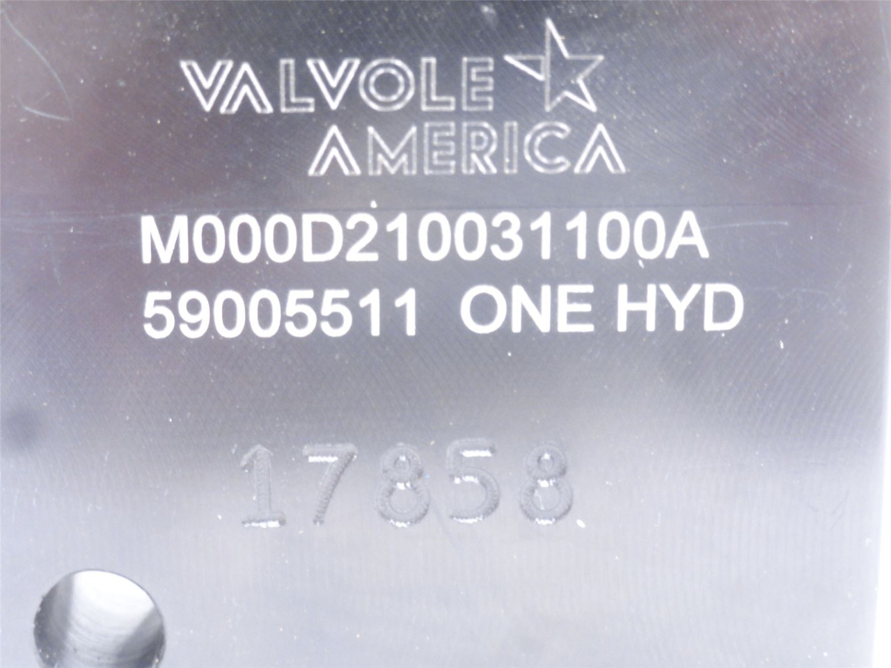 Valvole CBCALHNEAJ; Counterbalance Valve; 1/2NPT; 3:1 Ratio