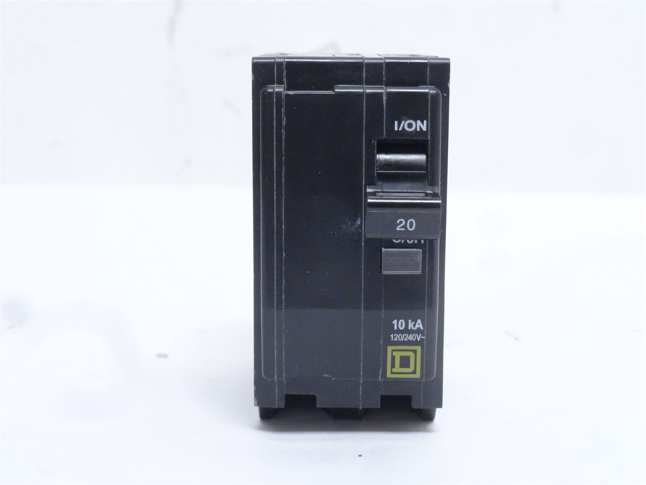 Square D QO220; Circuit Breaker; 20A; 2P; 120/240VAC