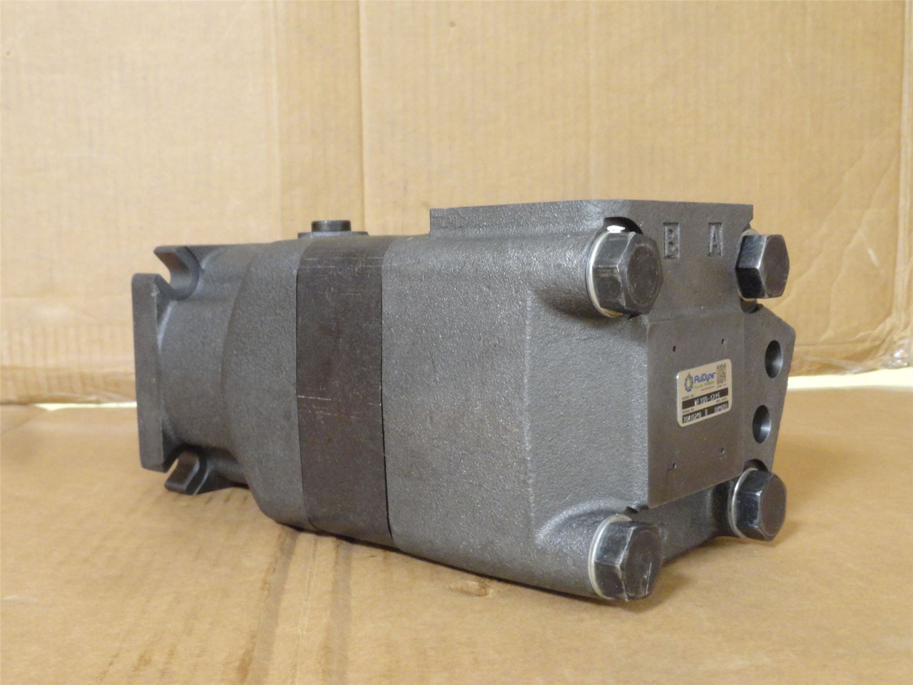 Fluidyne WF 109-1215; Motor; 630CC; 1-1/16-12 O'Ring Ports