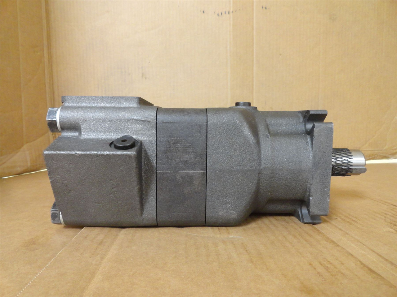 Fluidyne WF 109-1215; Motor; 630CC; 1-1/16-12 O'Ring Ports