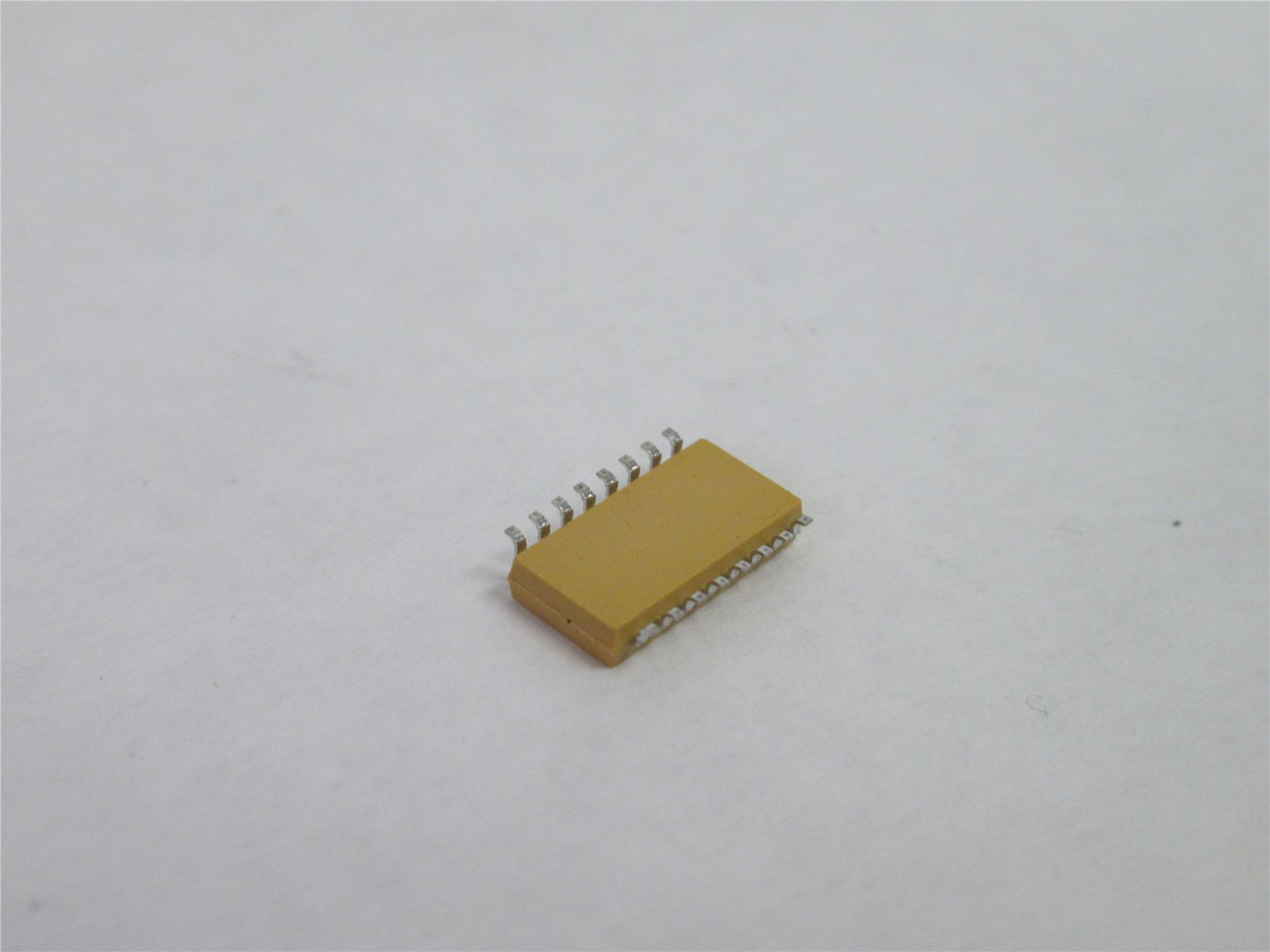 Vishay SOMC 1603; Lot-42 Resistor Arrays; 160mW