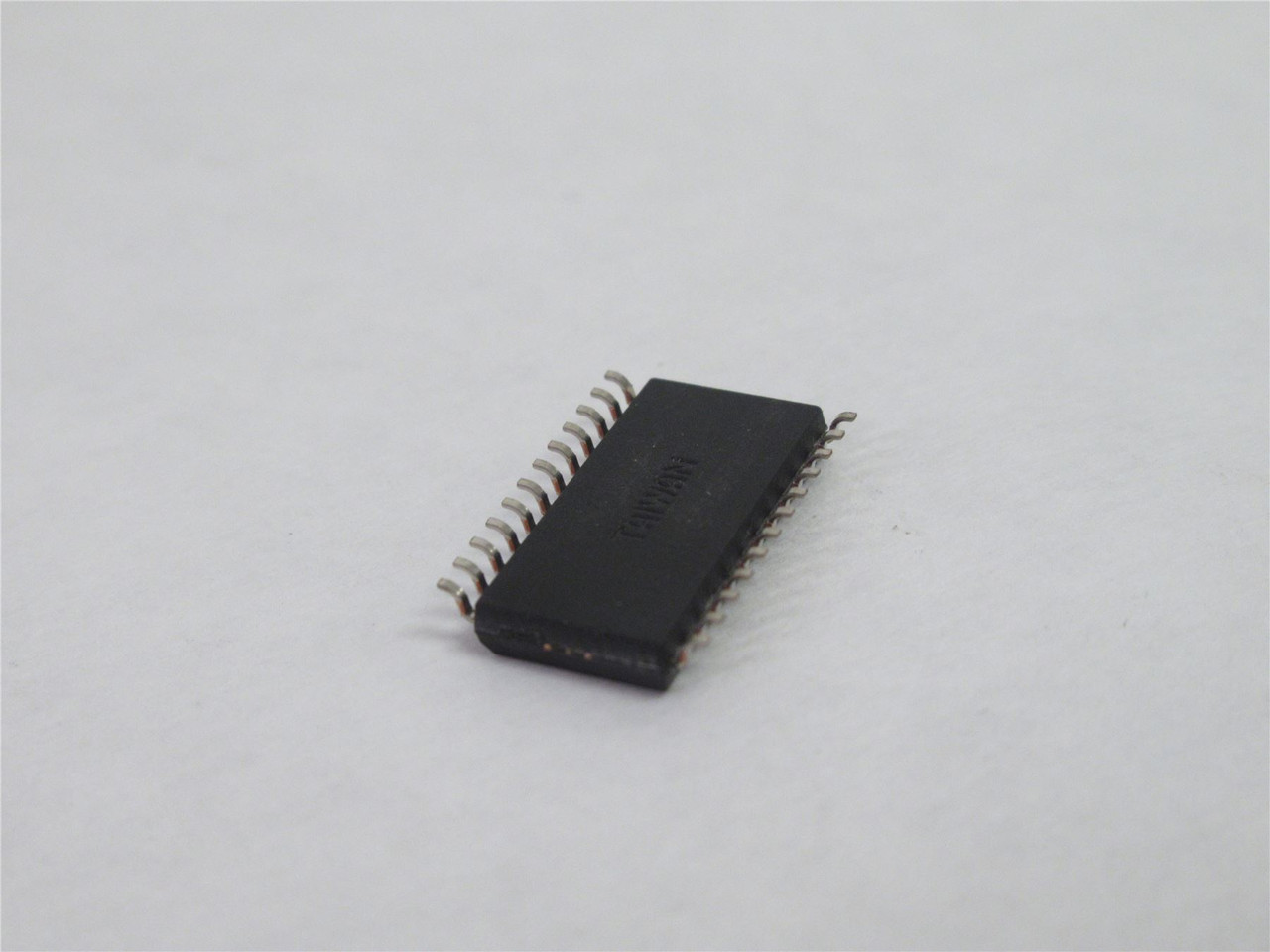 Texas Instruments TLC72251; Lot-23; IC Electronic Modules