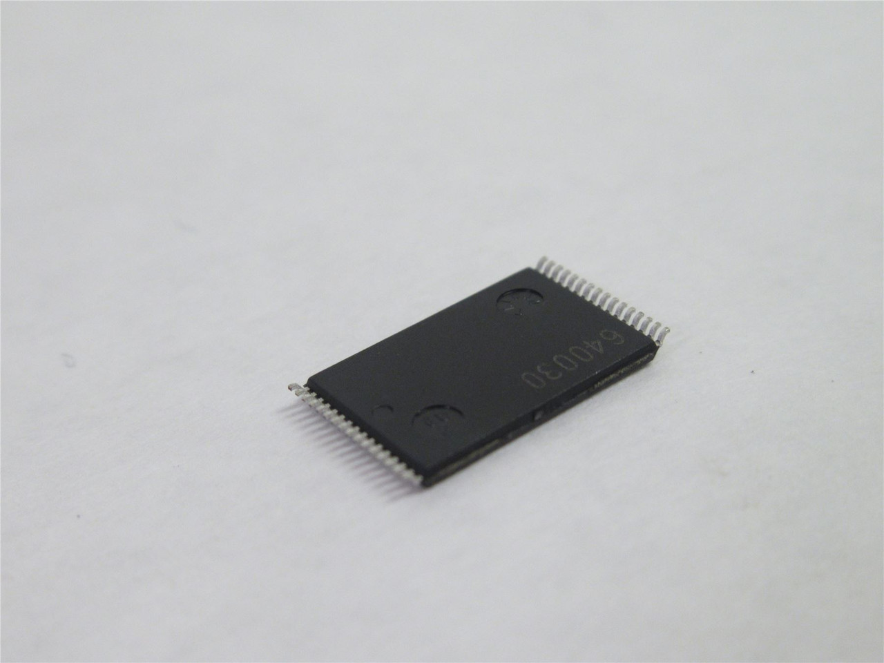Panasonic EEE-FK1H221P; Lot-65 Asynchronous Memory IC 1Mb