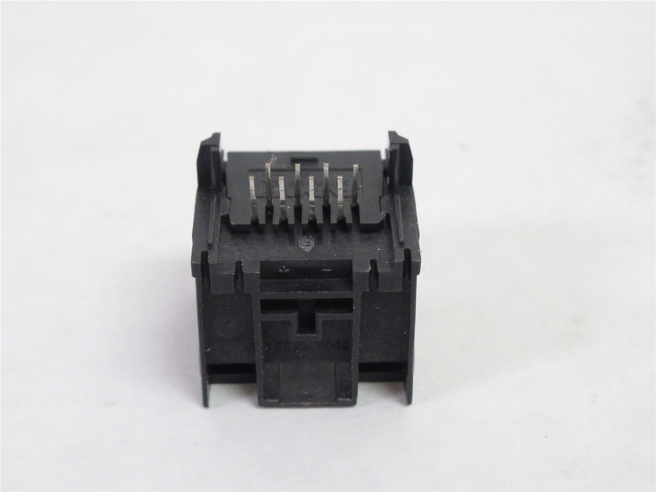 Amp 406525-1; Lot-150 Ethernet Connectors; 1 Port; 8 Position