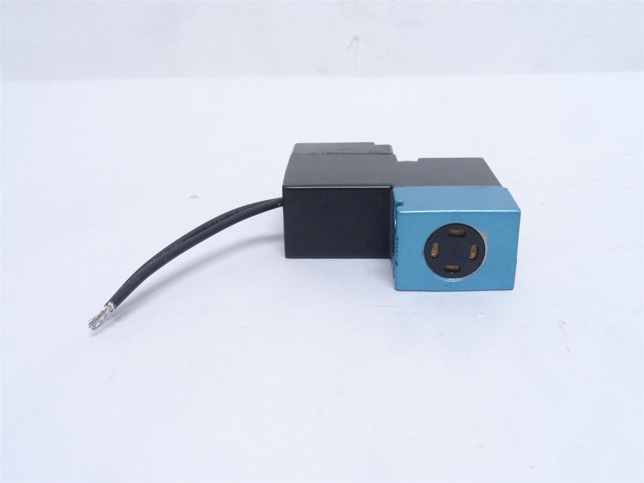MAC PME-111AAAG; Pilot Air Valve; 150PSI; 110/120VAC; 6.8W
