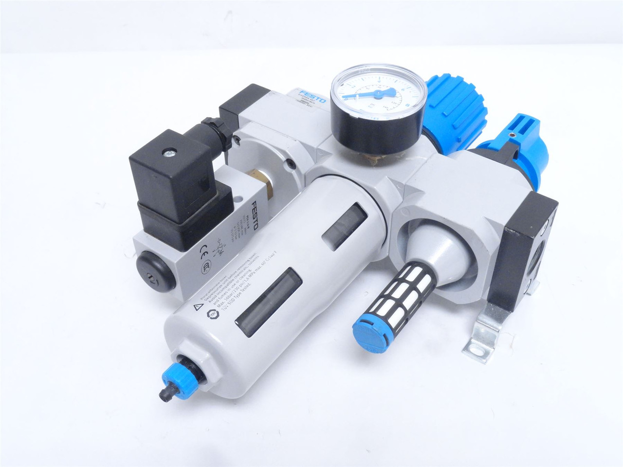 Festo 13050641; Air Filter/Regulator Assembly; Series: D