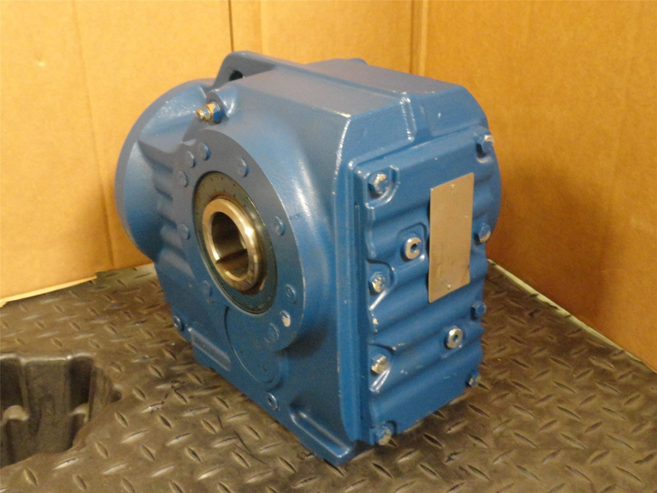 SEW KA77/A; Helical-Bevel Gear Box 15.84:1 Ratio