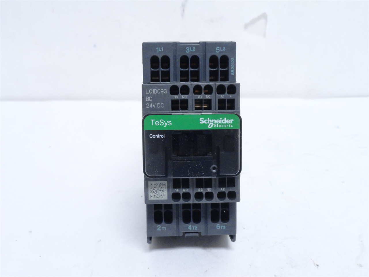 Schneider LC1D093BD; Contactor; 9A; 3P; 600VAC; Coil: 24VDC