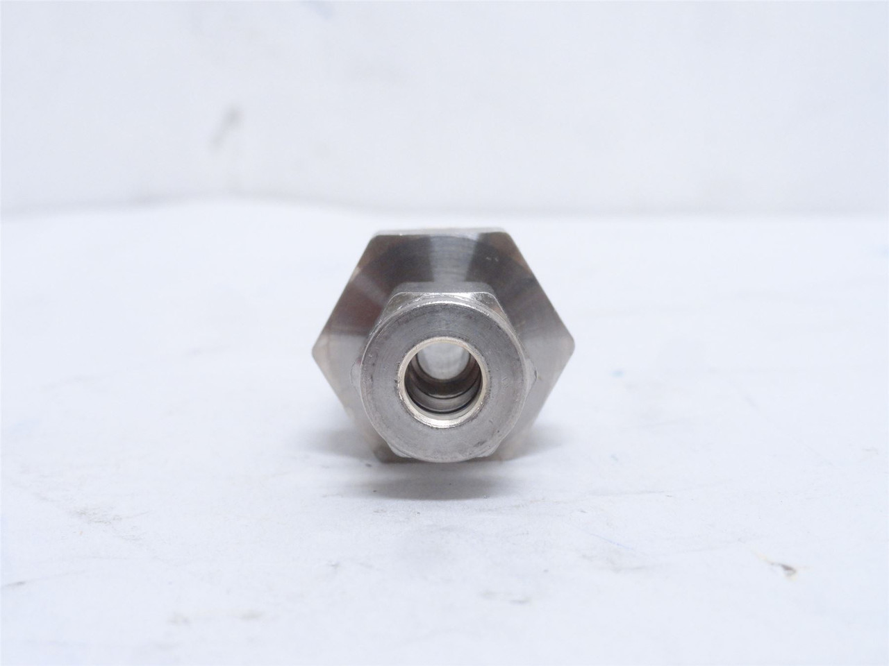 Swagelok SS-400-1-8; Adaptor; SS-316; 1/8" Tube x 1/2NPT