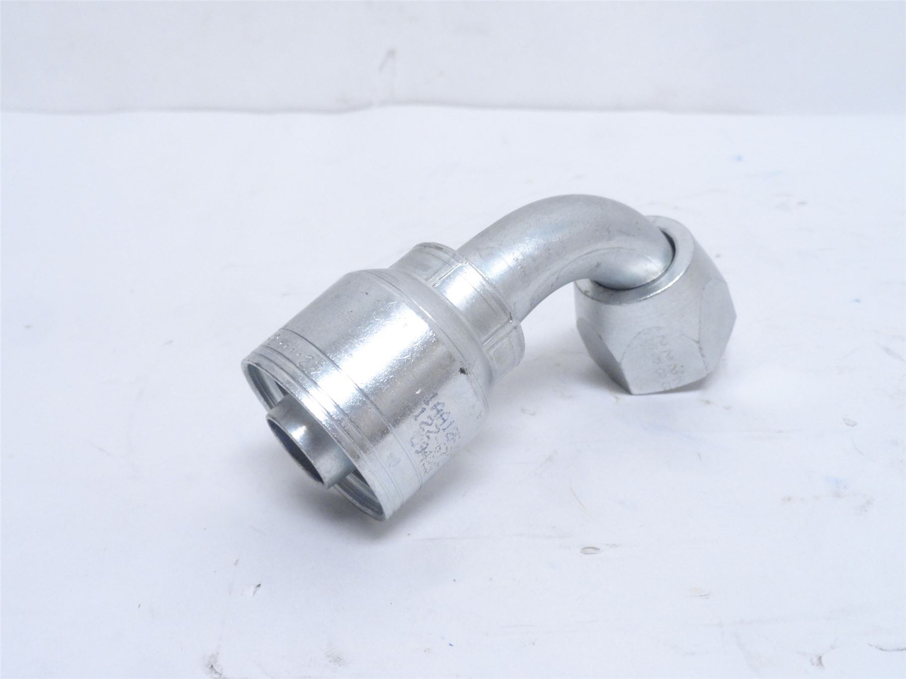 Eaton 1AA12FJB12; Crimp Fitting; 90Deg; 3/4 JIC x 3/4" Tube