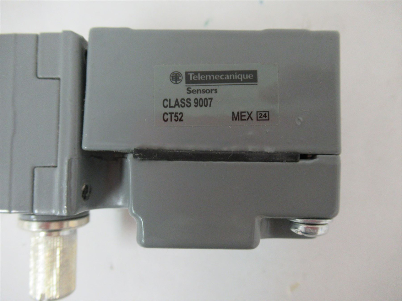 Telemecanique 9007C52N2; Limit Switch 10A NO/NC 600V