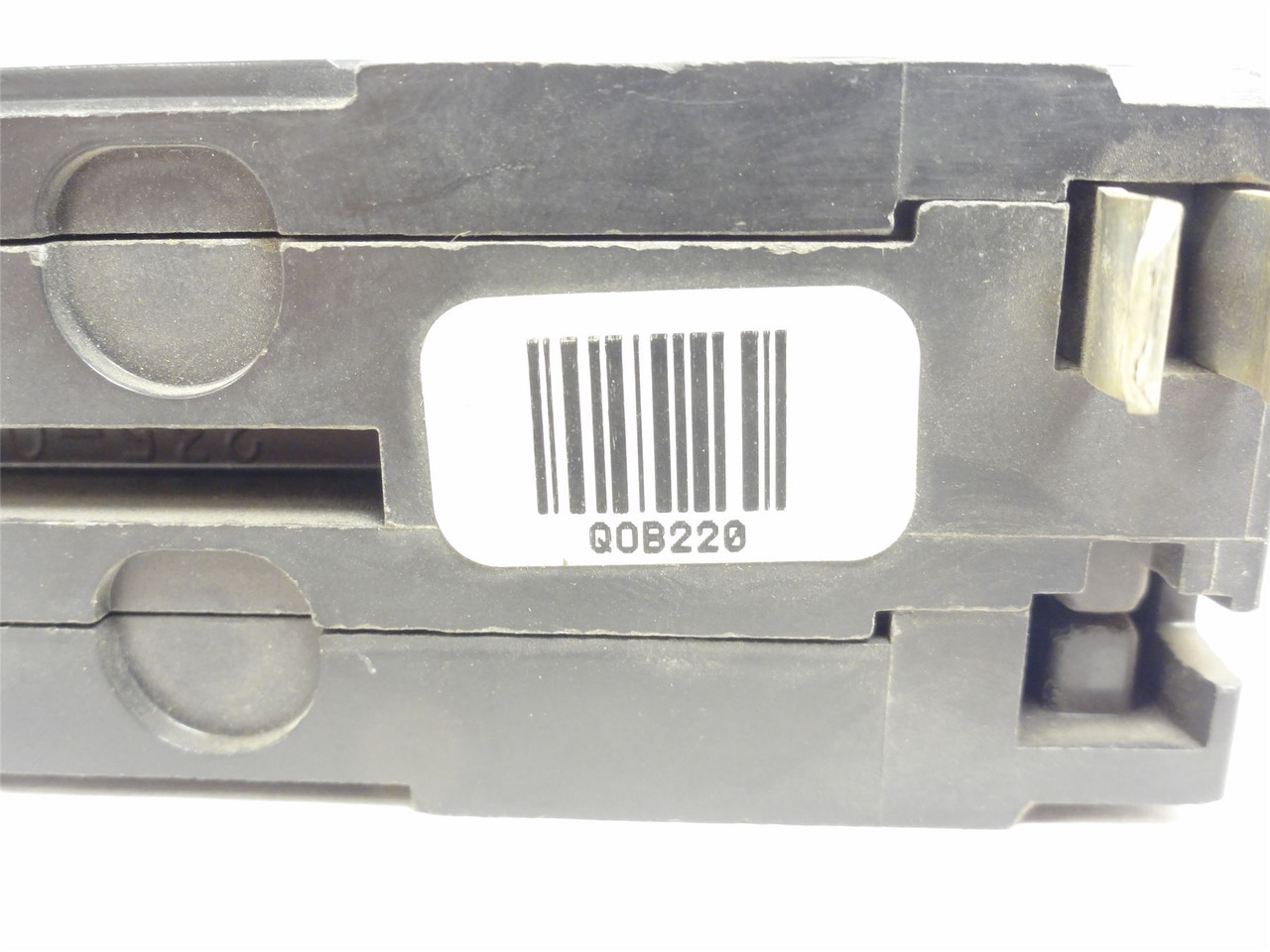 Square D QOB220; Bolt On Circuit Breaker; 20A; 2P; 120/240VAC