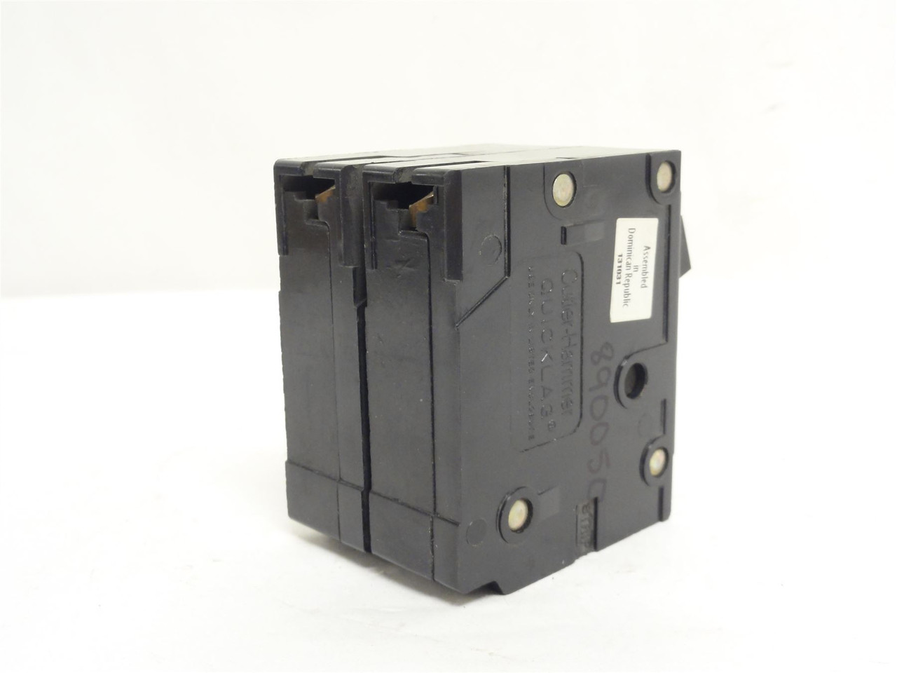 Cutler-Hammer HQP2040; Circuit Breaker; 40A; 2P;120-240VAC