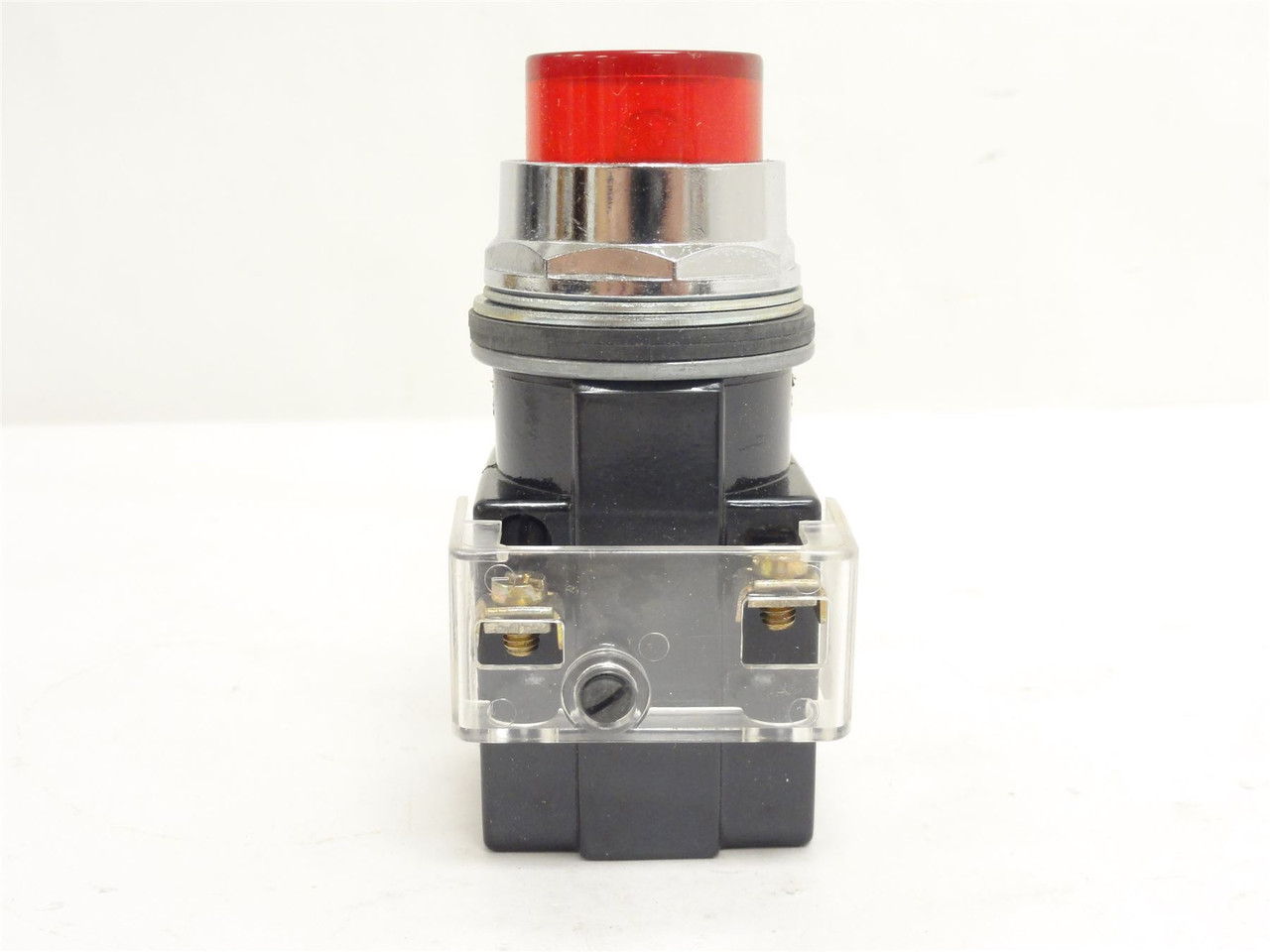 Siemens 52PA4J2; Red Pilot Light; 480VAC; Size: 30mm