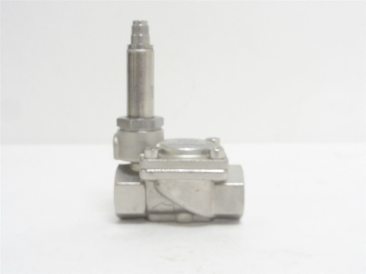Festo VZWM-L-M22C- N12-F5-R1; Solenoid Body 546172; SS 1/2NPT
