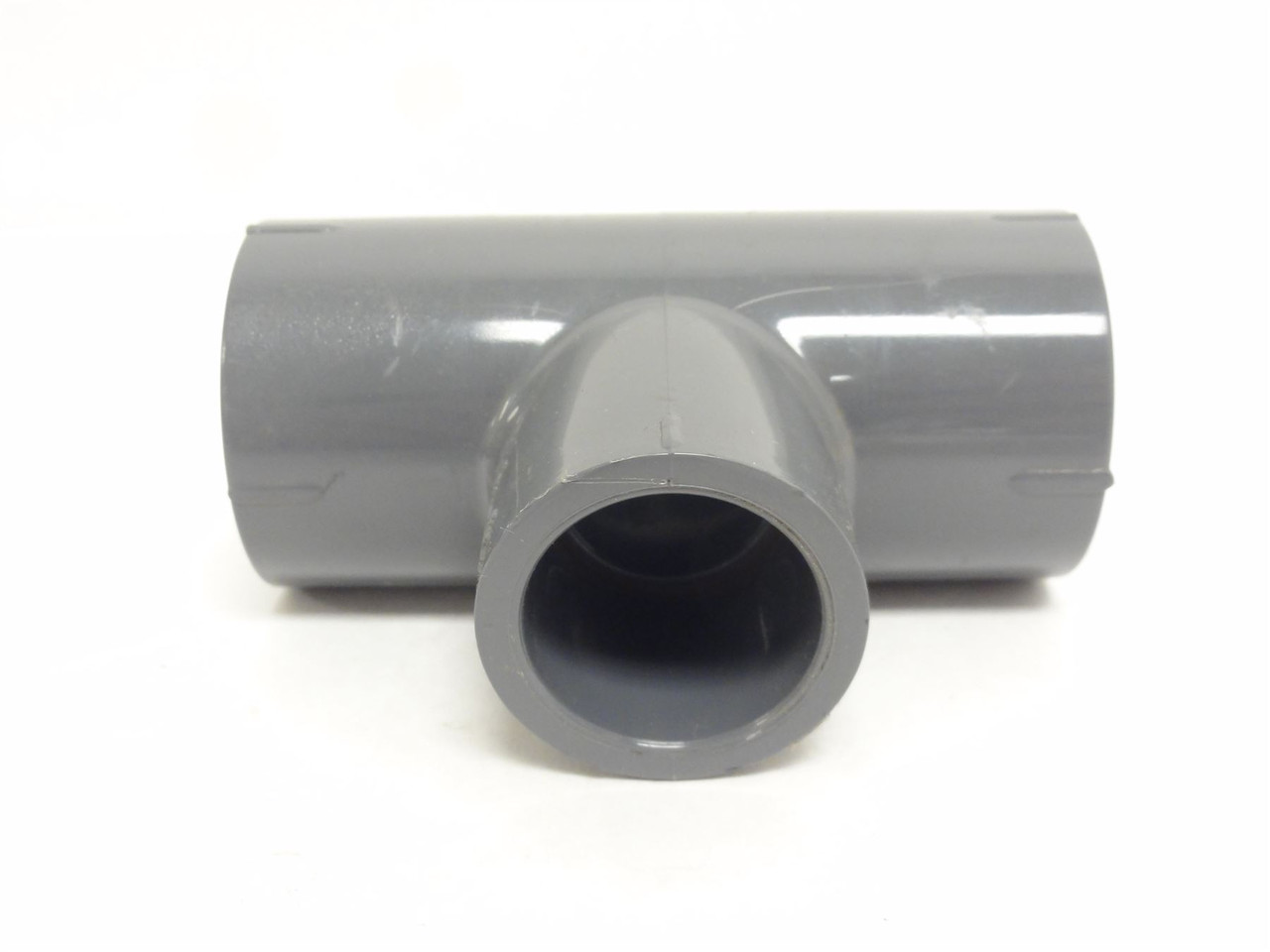 Charlotte 801-131; Lot-4; Tee Pipe Fitting; 1 x 1 x 3/4" Slip