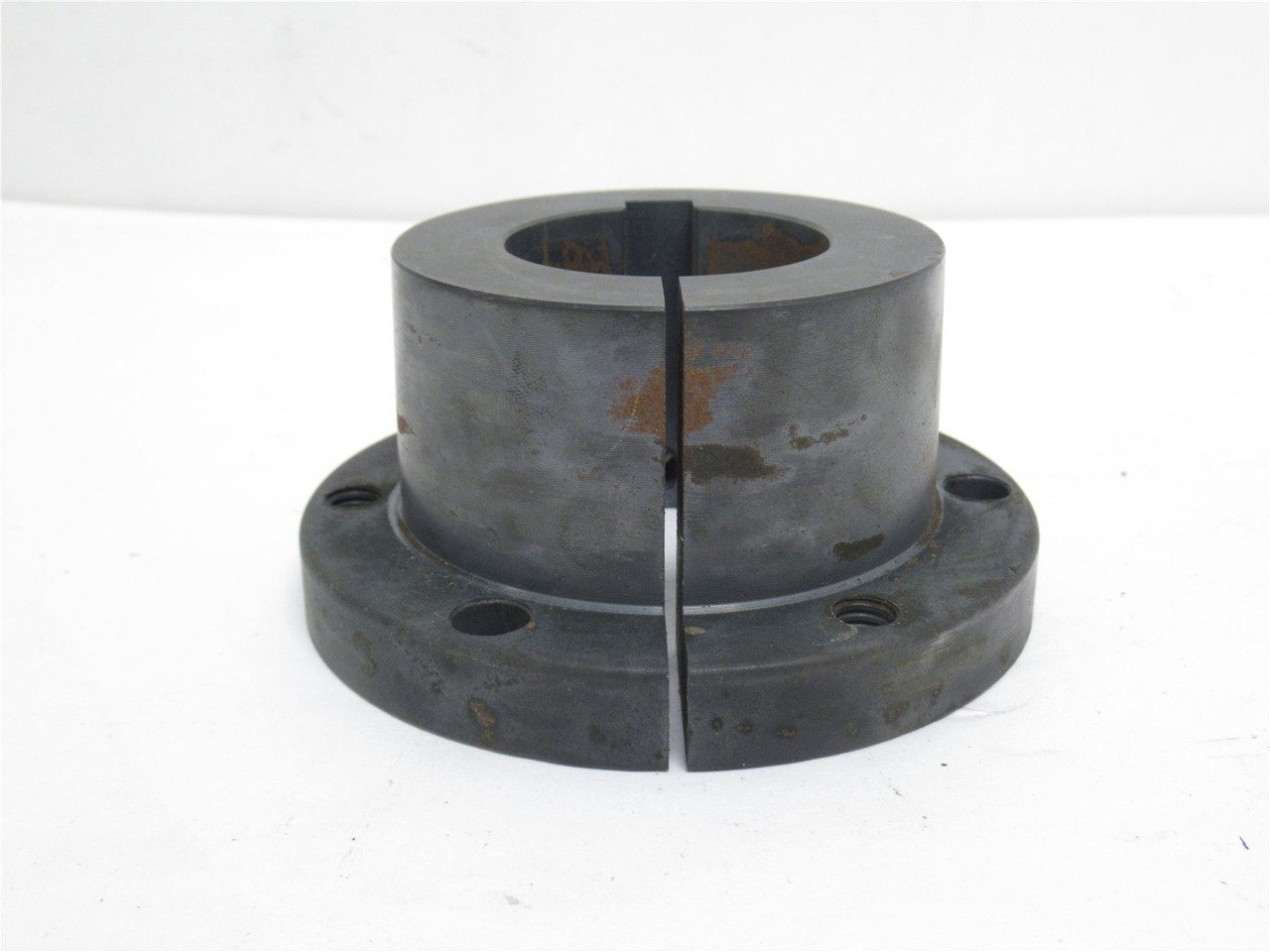 MFG- SK 1-5/8; QD Bushing; 1-5/8"ID; NO BOLTS