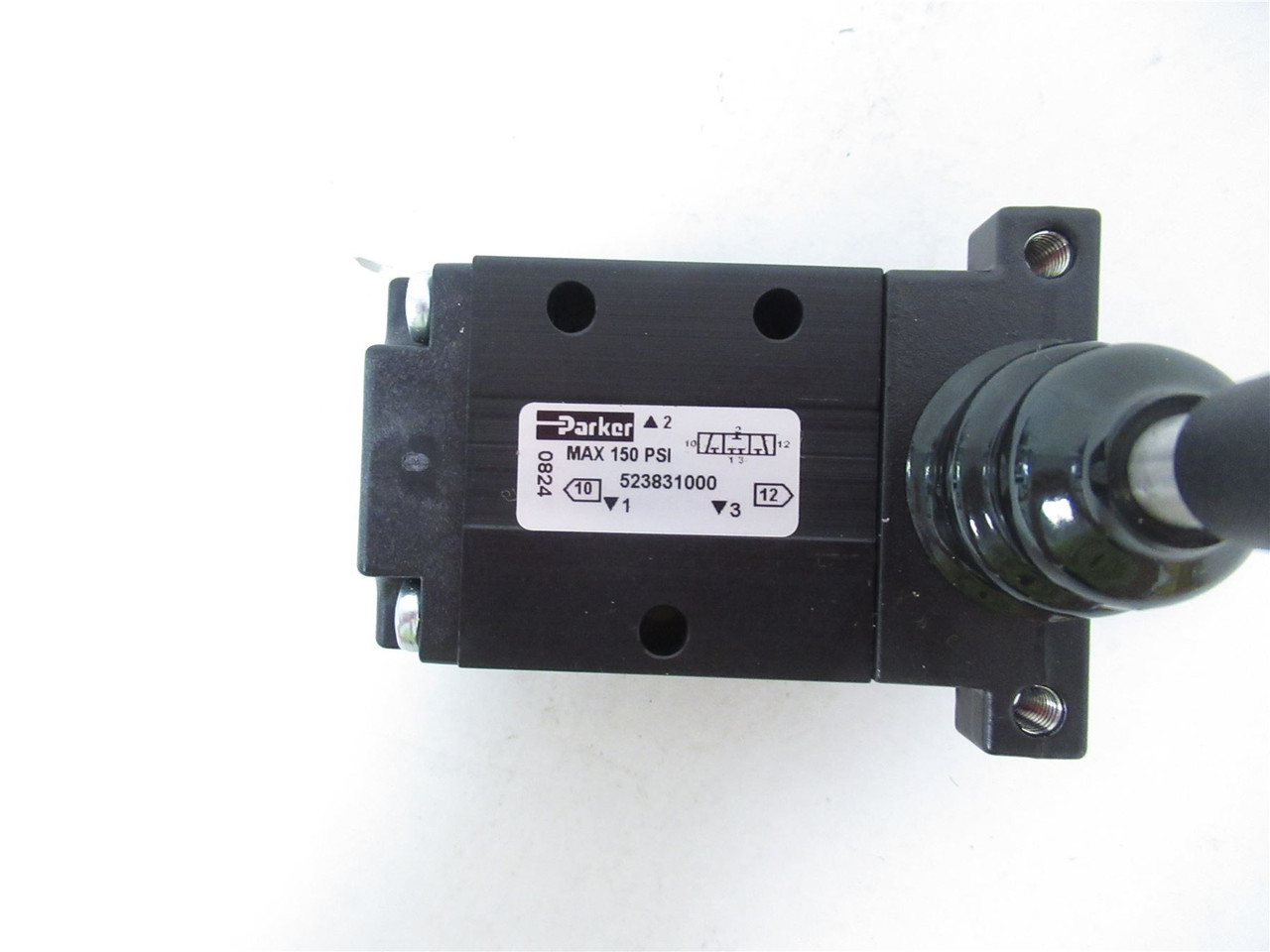 Parker 523831000; Directional Control Valve 3-Way 3-Position