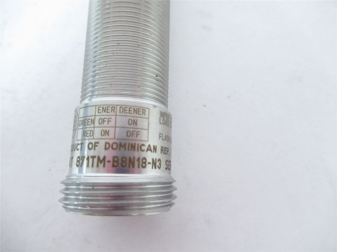 Allen-Bradley 871TM-B8N18-N3; Proximity Sensor20-250VAC 20VDC