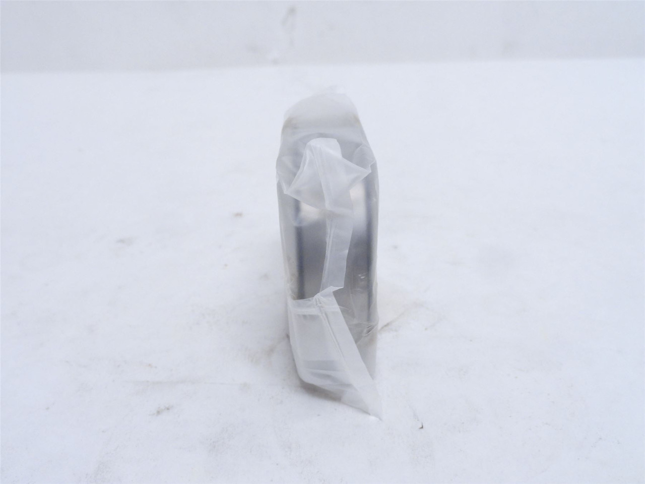 Jtekt 62052RSC3; Ball Bearing 25mmID x 52mmOD x 15mm Width