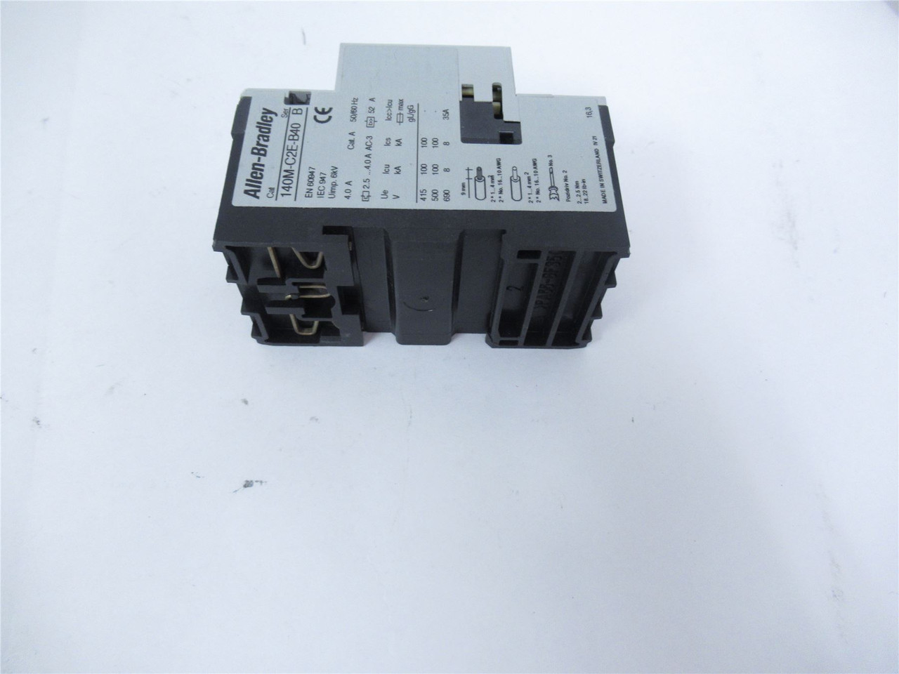 Allen-Bradley 140M-C2E-B40; Manual Starter 2.5- 4A 3-P 575V