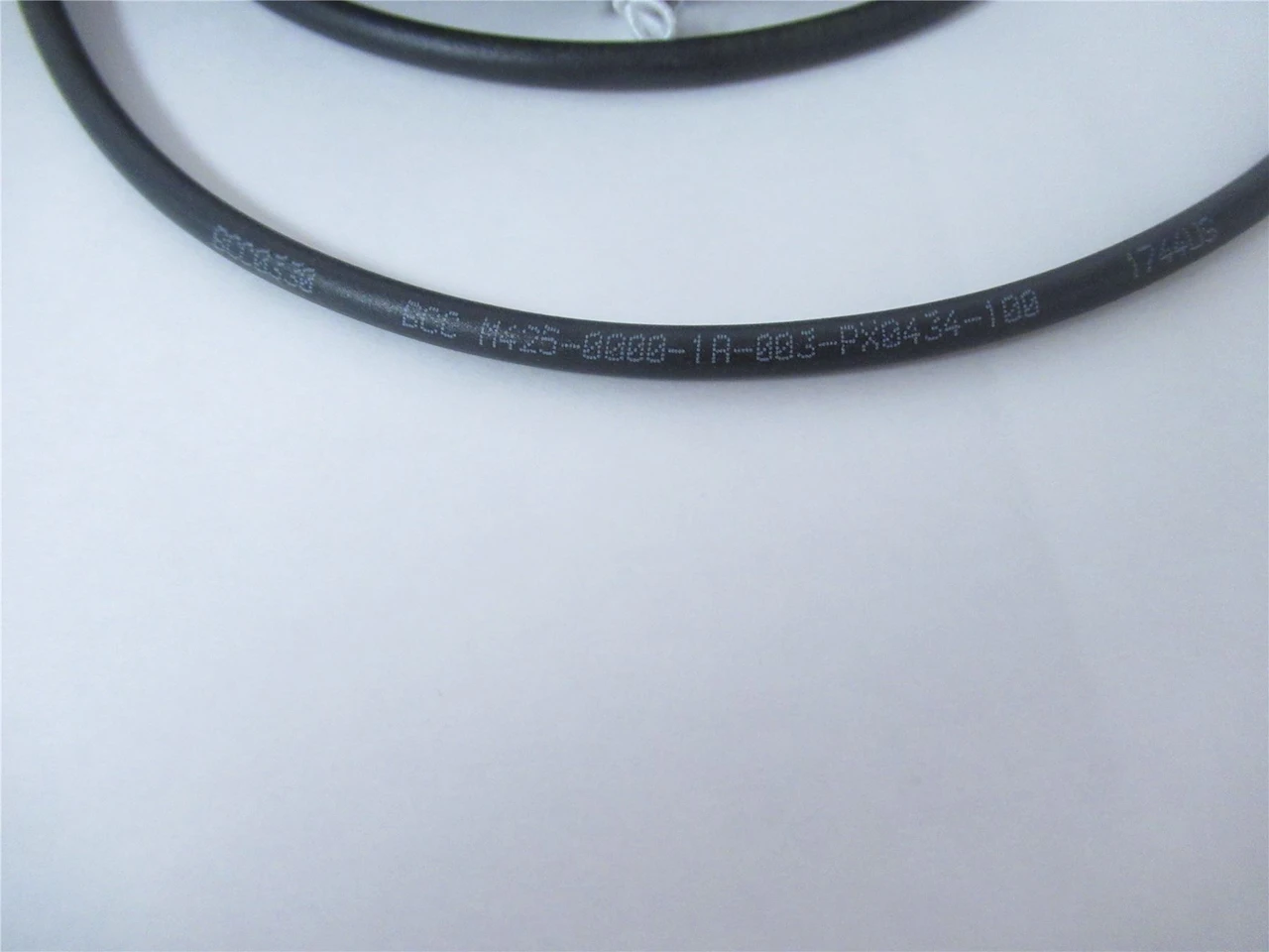 Balluff 106756; Round Plug M12 Angle