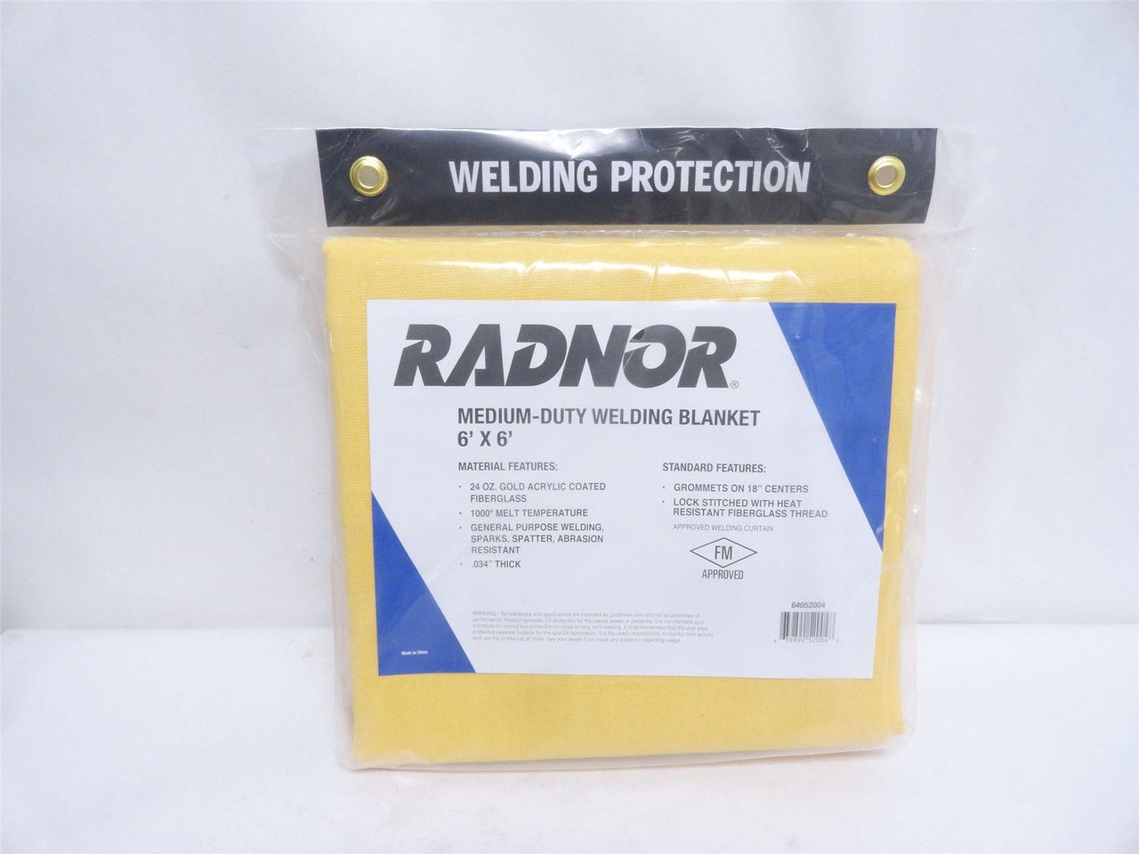 Radnor 64052004; Gold Acrylic 6'x6' Fiberglass Weld Blanket