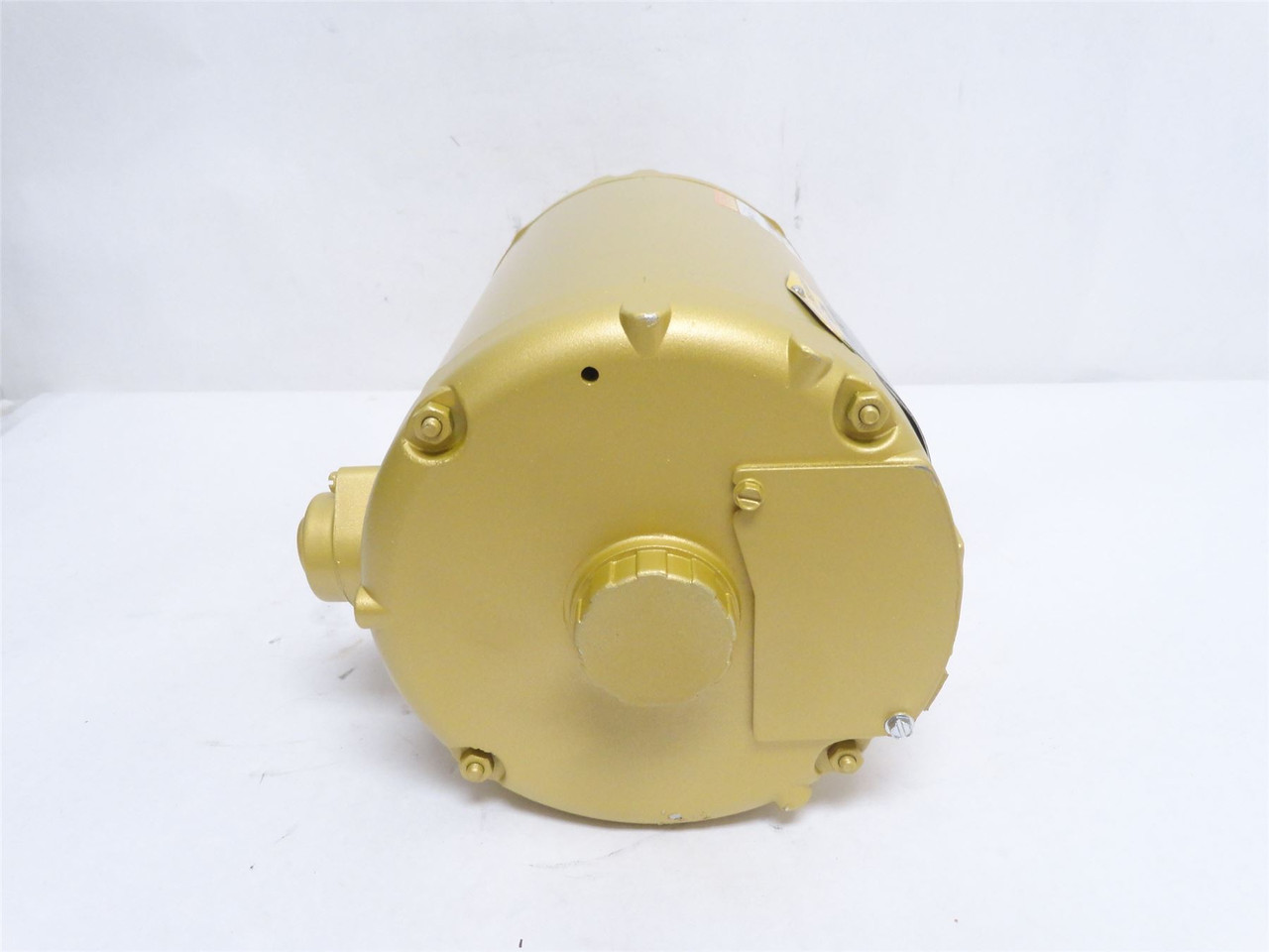 Baldor 10-186841; AC Motor; 1/2HP; 208-230/460V; 1165RPM; 3PH