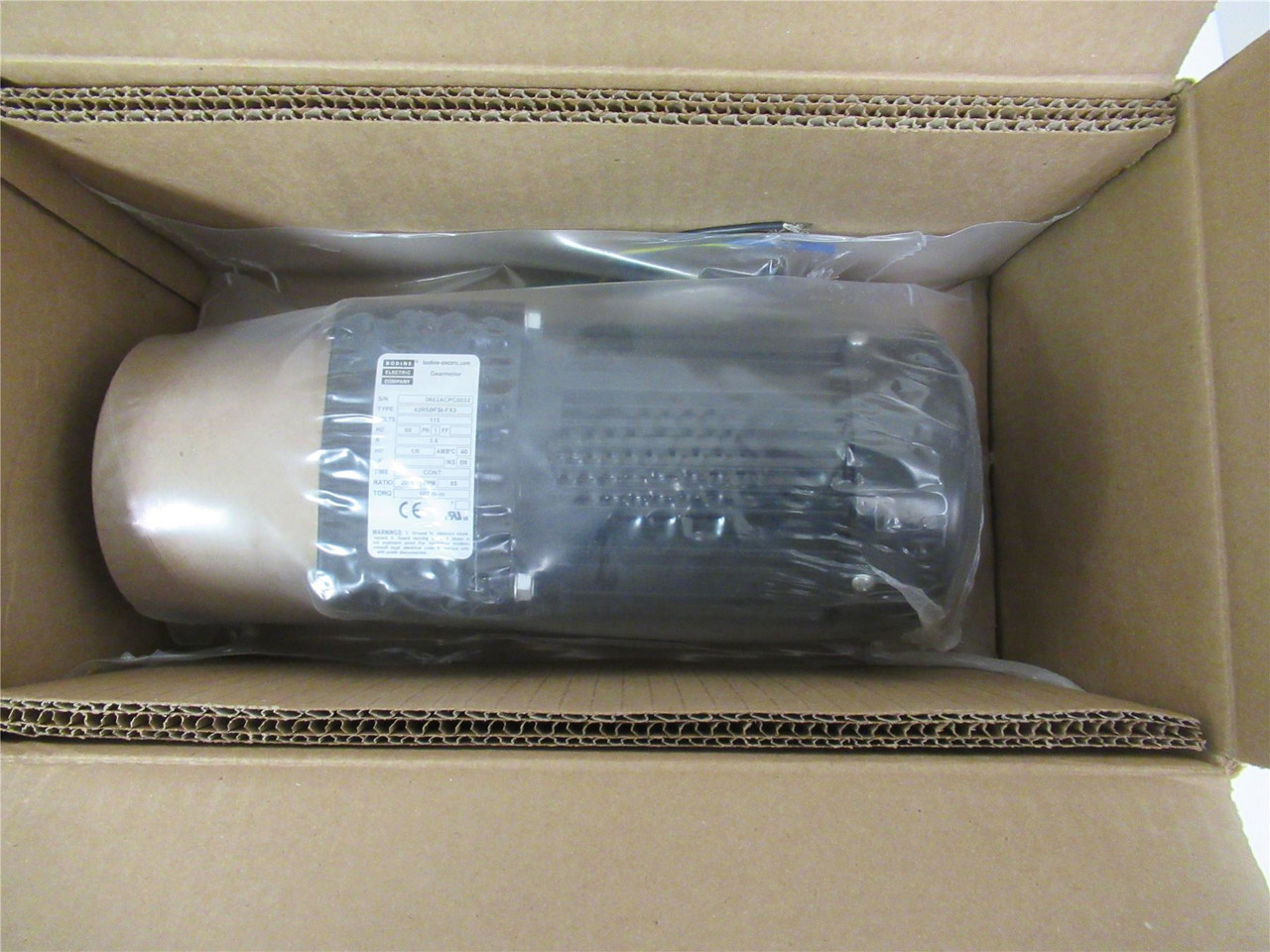 Bodine 0652AC; GEARMTR;AC;20TO1;1/6HP;PARALLEL;SHAFT;8