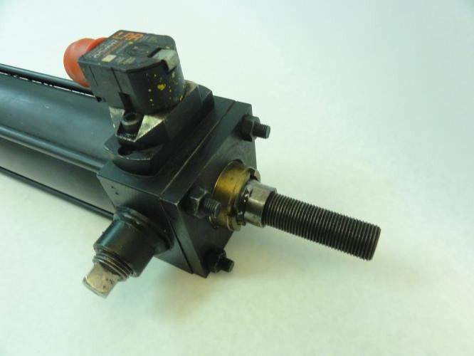 Parker CH3LUS142C; Hydraulic Cylinder; 2.5"ID; 24" Stroke