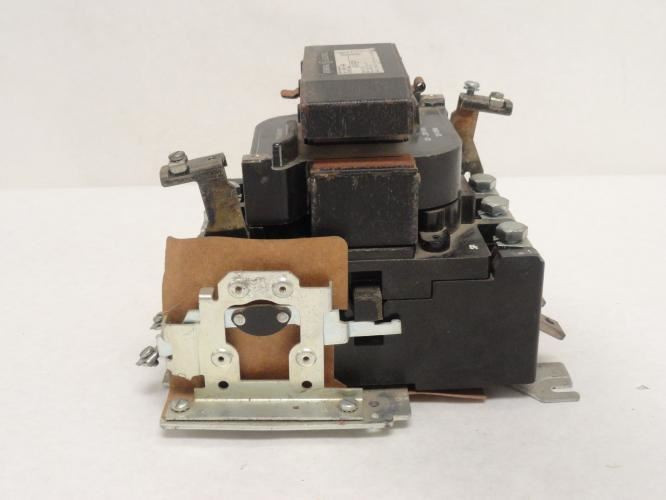 GE CR309E202; NEMA-3 Starter 90A 3P 600V Coil: 120VAC