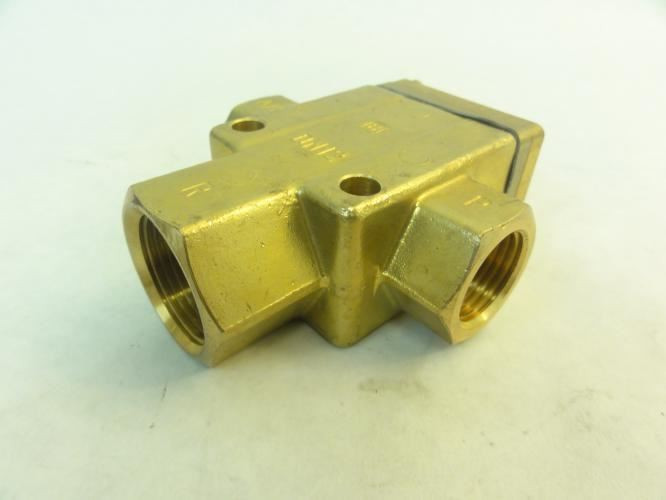 Burkert 341-D-012-B-G 1/2; Solenoid Valve; 0.5-16 Bar; 110V; 8W