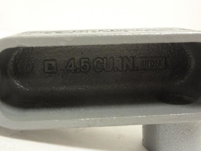 Killark OLL-1M; Duraloy Conduit Box; 1/2"; Cast Iron; LL-Style