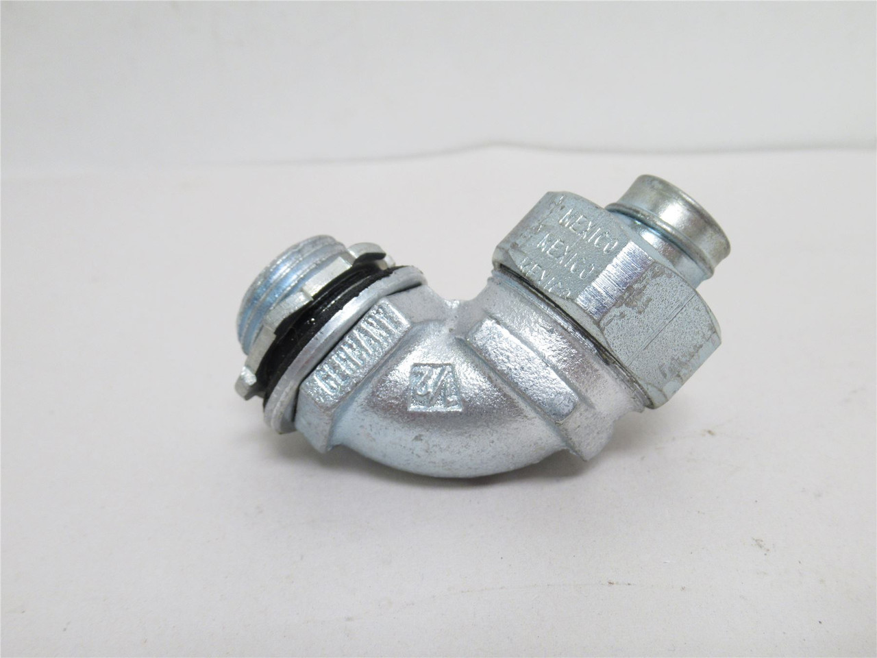 Appleton ST-9050; Liquidtight Connector Elbow 90Deg; 1/2"