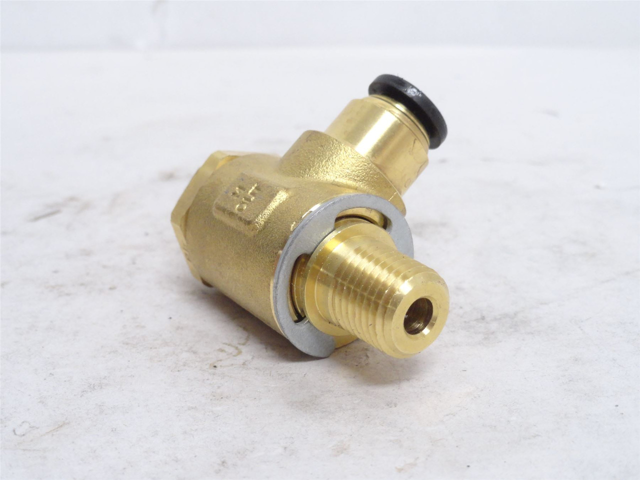 Parker FC703-6-4; Brass Flow Control Valve; 3/8" PTC x 3/8NPT
