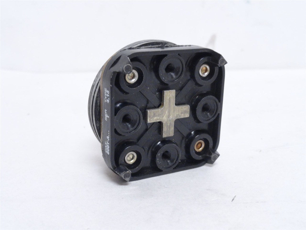 Allen-Bradley 800T-A2; Flush Head Push Button; Momentary 30mm