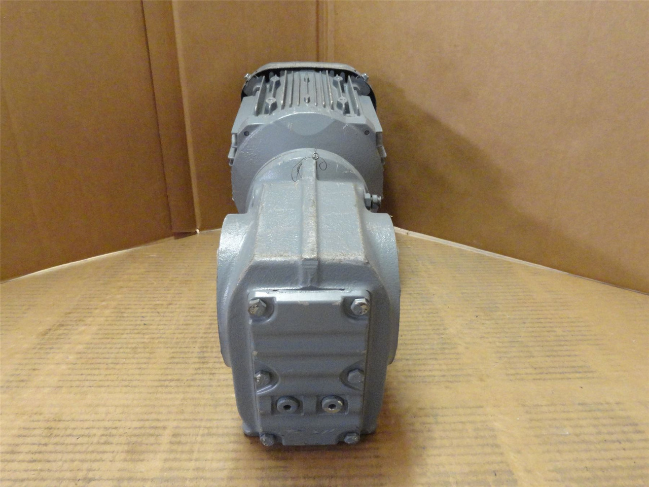 SEW KA37DRE90M4/TF; AC Gearmotor; 9:1 Ratio; 1.1kW; 380-420V