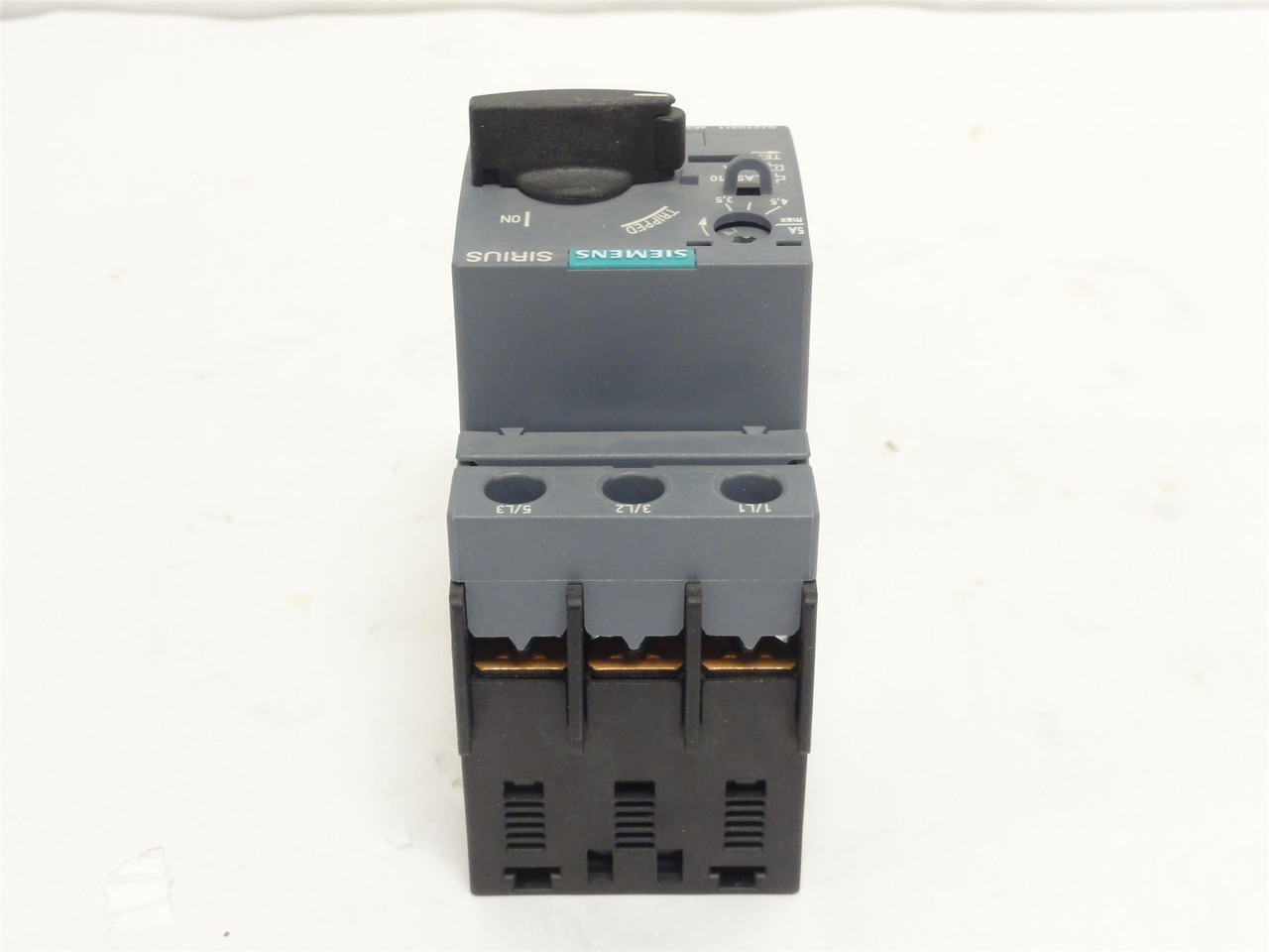 Siemens 3RV2021-1FA10; Motor Protector 3.5-5A; 3P; 600VAC
