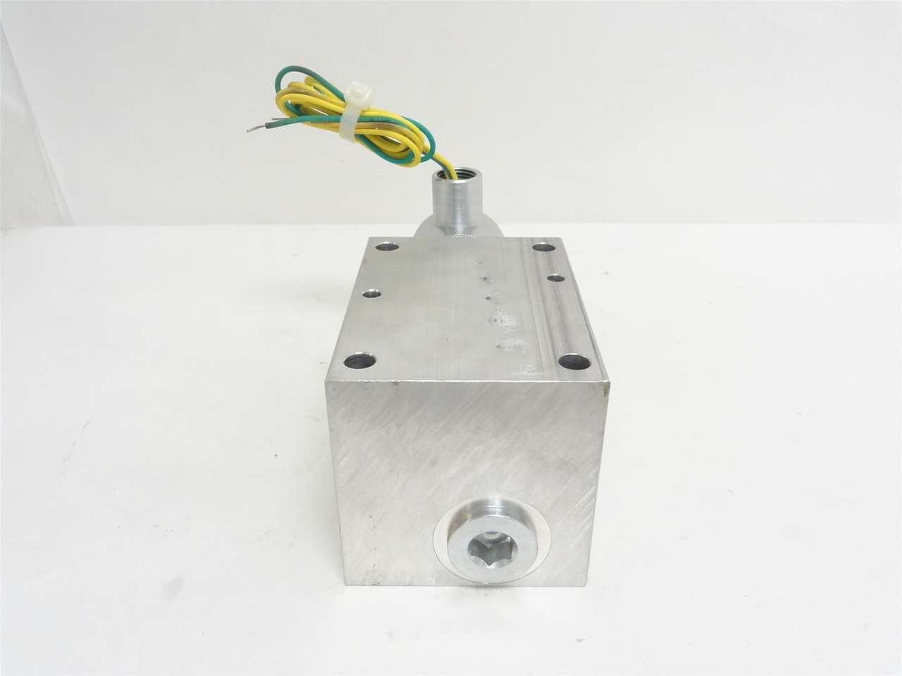 Vickers SV2E-20-C-0-115AU; Solenoid Valve W/Manifold; 350BAR