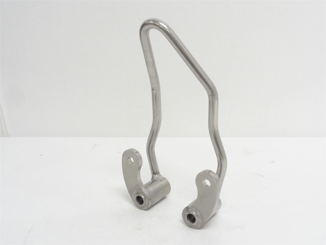 Meyn 05950031A0012; Stainless Steel Left-Hand Center Bracket