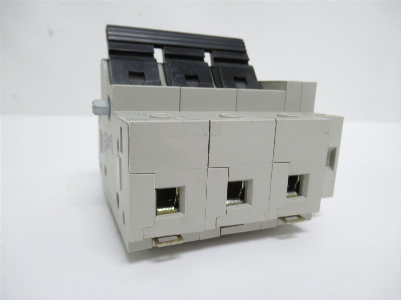 Telemecanique GK1-ES; Panel Mount Fuse Holder; 3-Pole