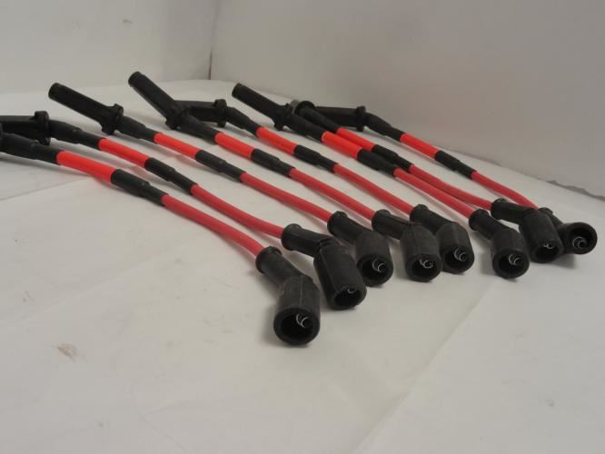 Moroso 73732; Spark Plug Wire Set; 8 Wires; 8mm Core