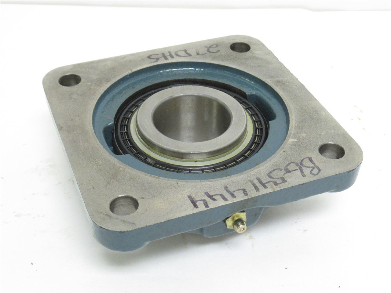 Dodge F4B-SC-111; Flange Bearing; 1-11/16"ID; 4-Bolt Mount