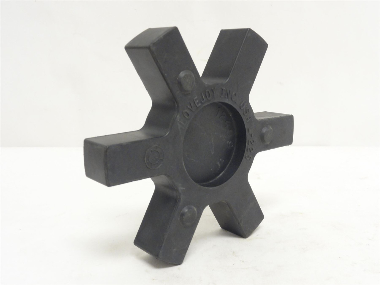 Lovejoy 12409; Jaw Coupler Hub Size: L-225; Closed Center