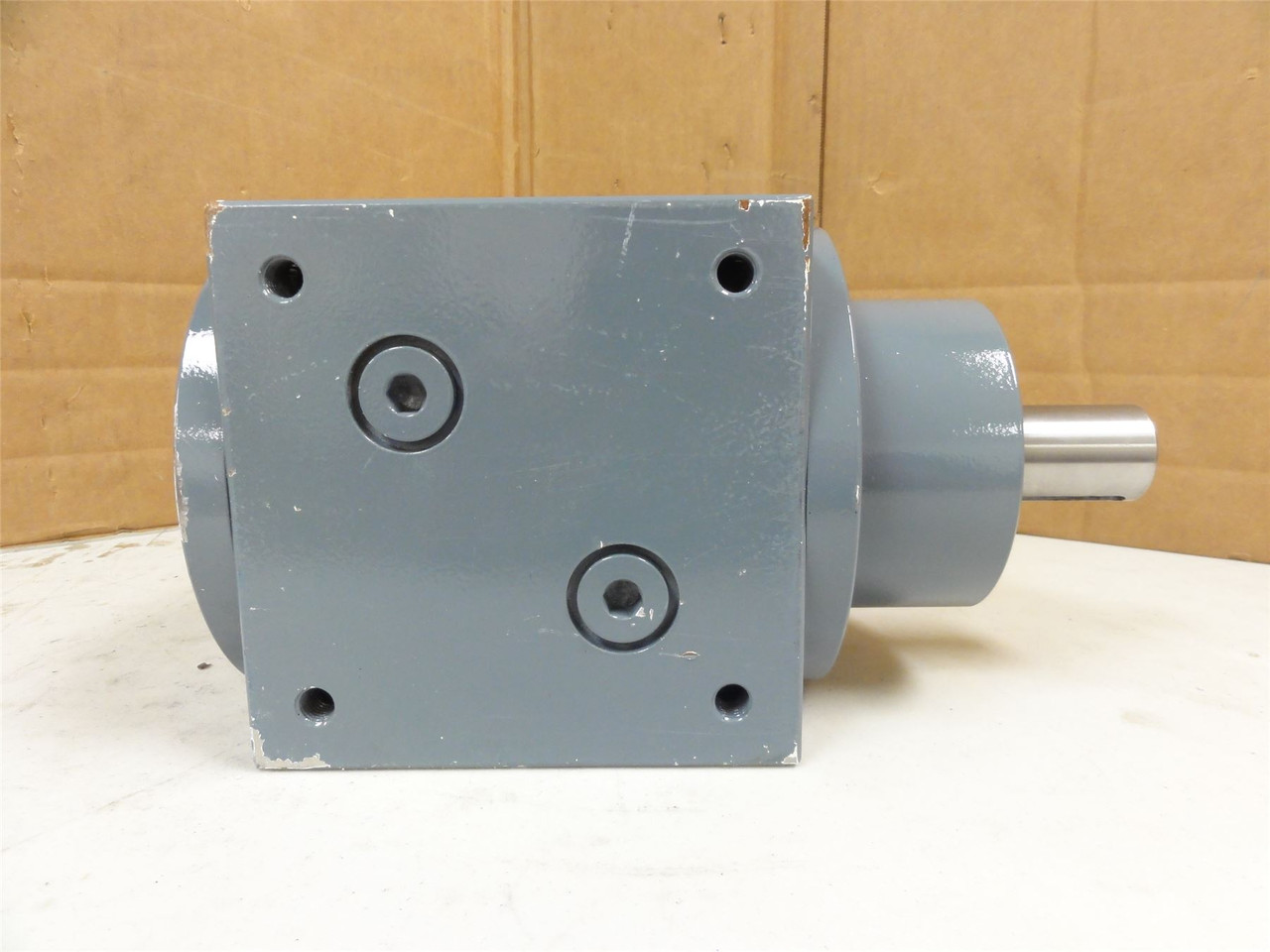 Bege V 160 3:1 AO; Spiral Bevel Gearbox; RA; 3:1 Ratio