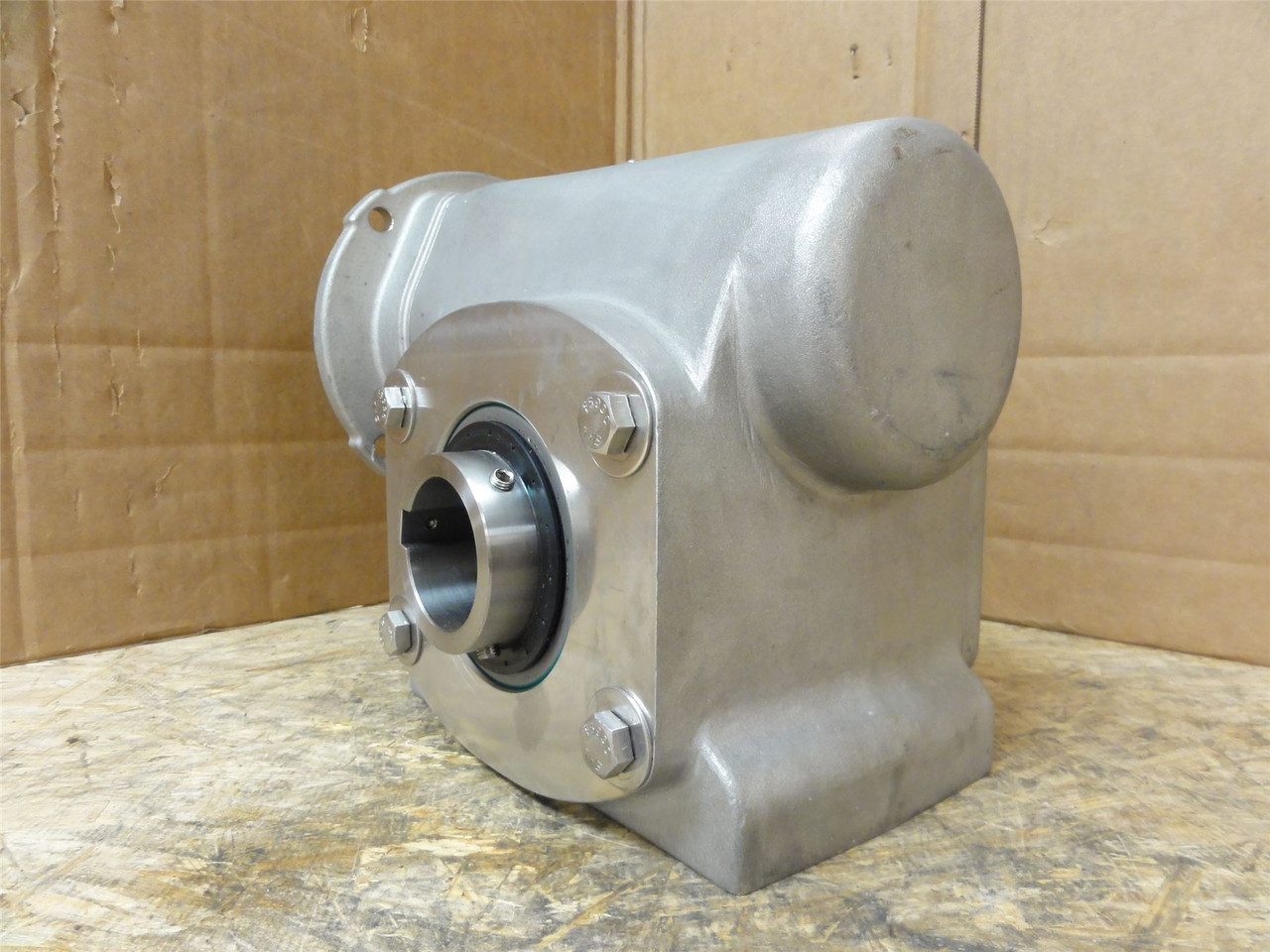 Dodge SS30Q40H56; Gear Speed Reducer; RA; SS; 30:1 Ratio