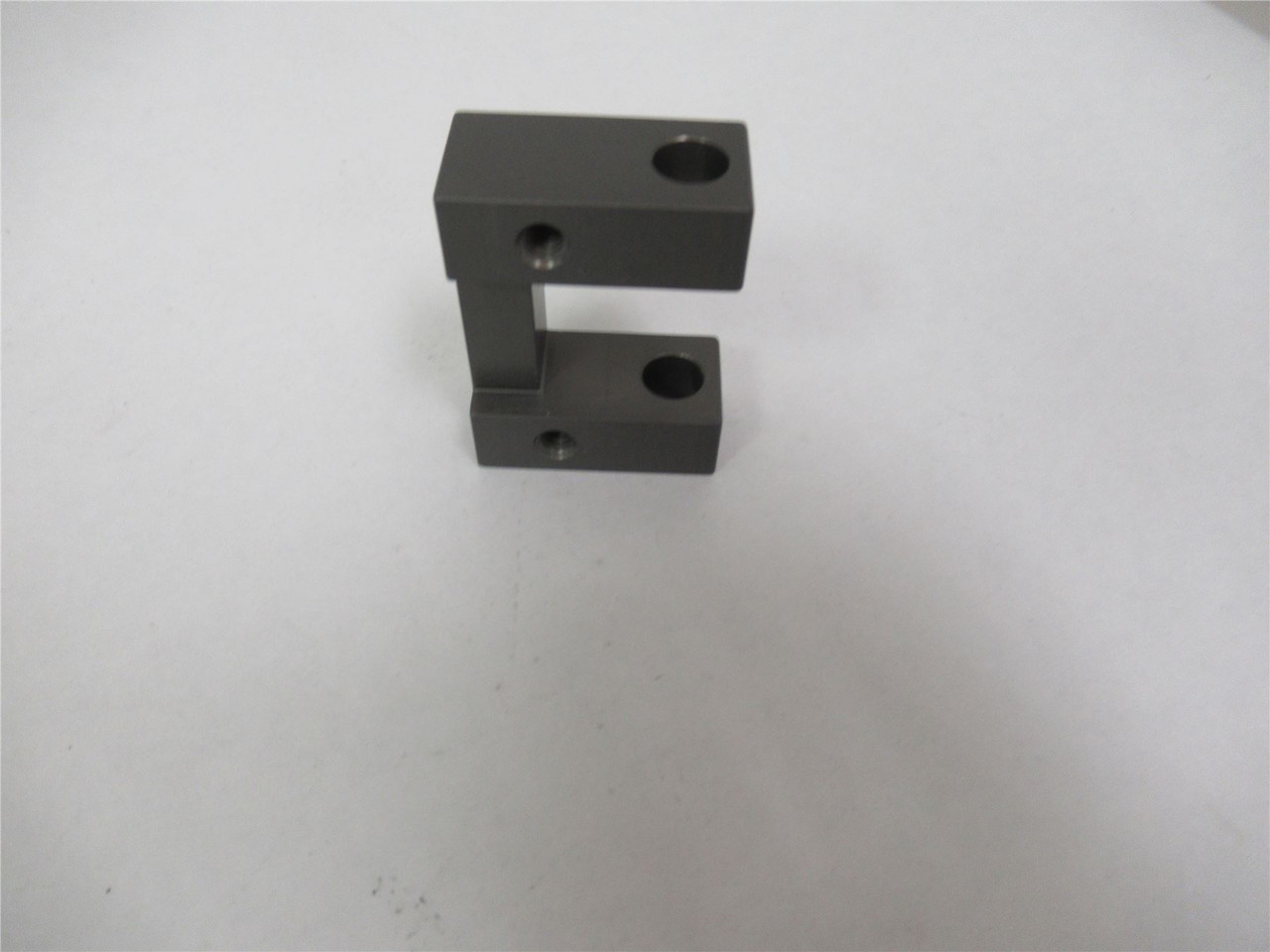 Triangle Package Co A4361; Pivot Anchor Female