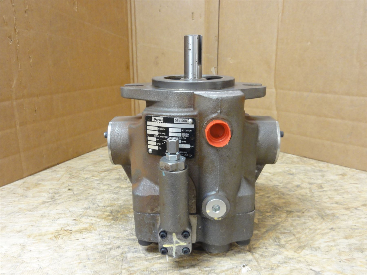 Parker PVP3320R21; Axial Piston Hydraulic Pump; 2000PSI