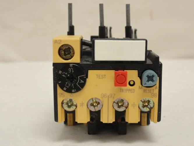Allen-Bradley 193-BSB16 B; Overload Relay 1~1.6A; 3P; 600VAC