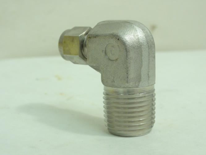 Swagelok SS-400-2-8RT; Air Elbow 90Deg SS-316 1/4" Tube 1/2 NPT
